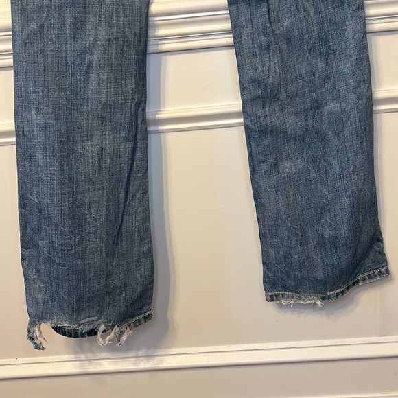 American Eagle Favorite Boyfriend Distressed Medium Blue  Wash Jeans Size 4 long - Picture 8 of 12